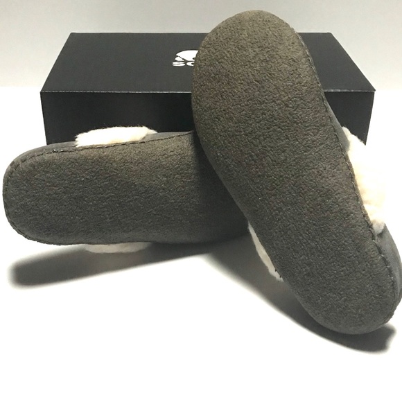Sorel Gray Suede Slippers - Picture 5 of 6